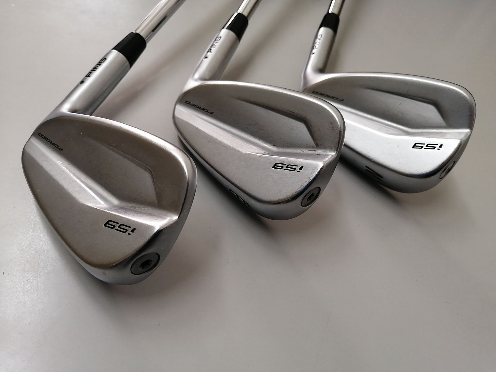 HONMA (6 pieces) TOUR WORLD i59 6本組(5-9，P)N.S.PRO MODUS3 TOUR115(