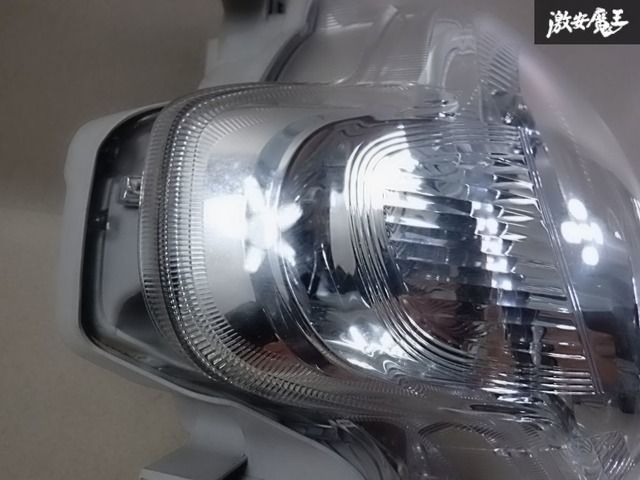 ダイハツ ミラココア L675S 右ヘッドライト KOITO コイト 100-51991