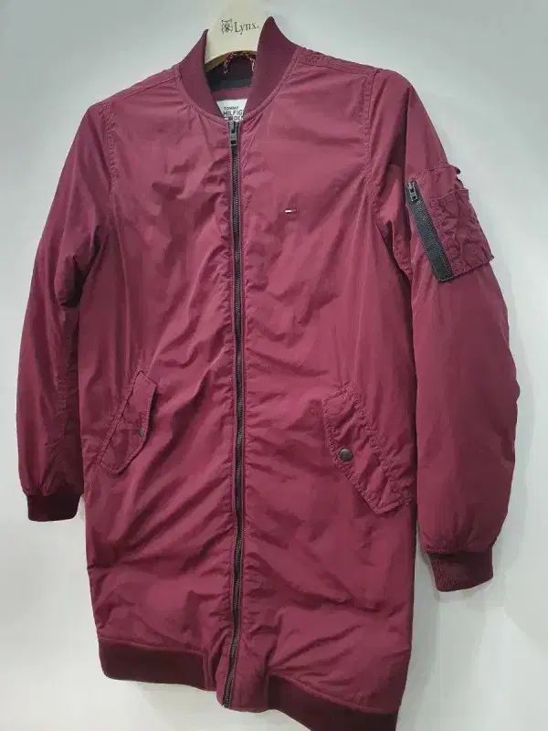 Hilfiger トミーヒルフィガー