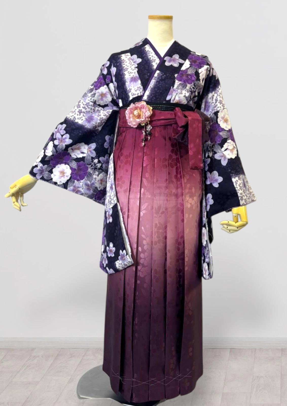 着物 袴 帯 3点セット 卒業式 に レディース袴セット 成人式 卒業式 華やか和装 エンジ 薄紫 赤紫 赤 桜 複合花柄 花柄 大柄 ぼかし染め 地紋 95-27