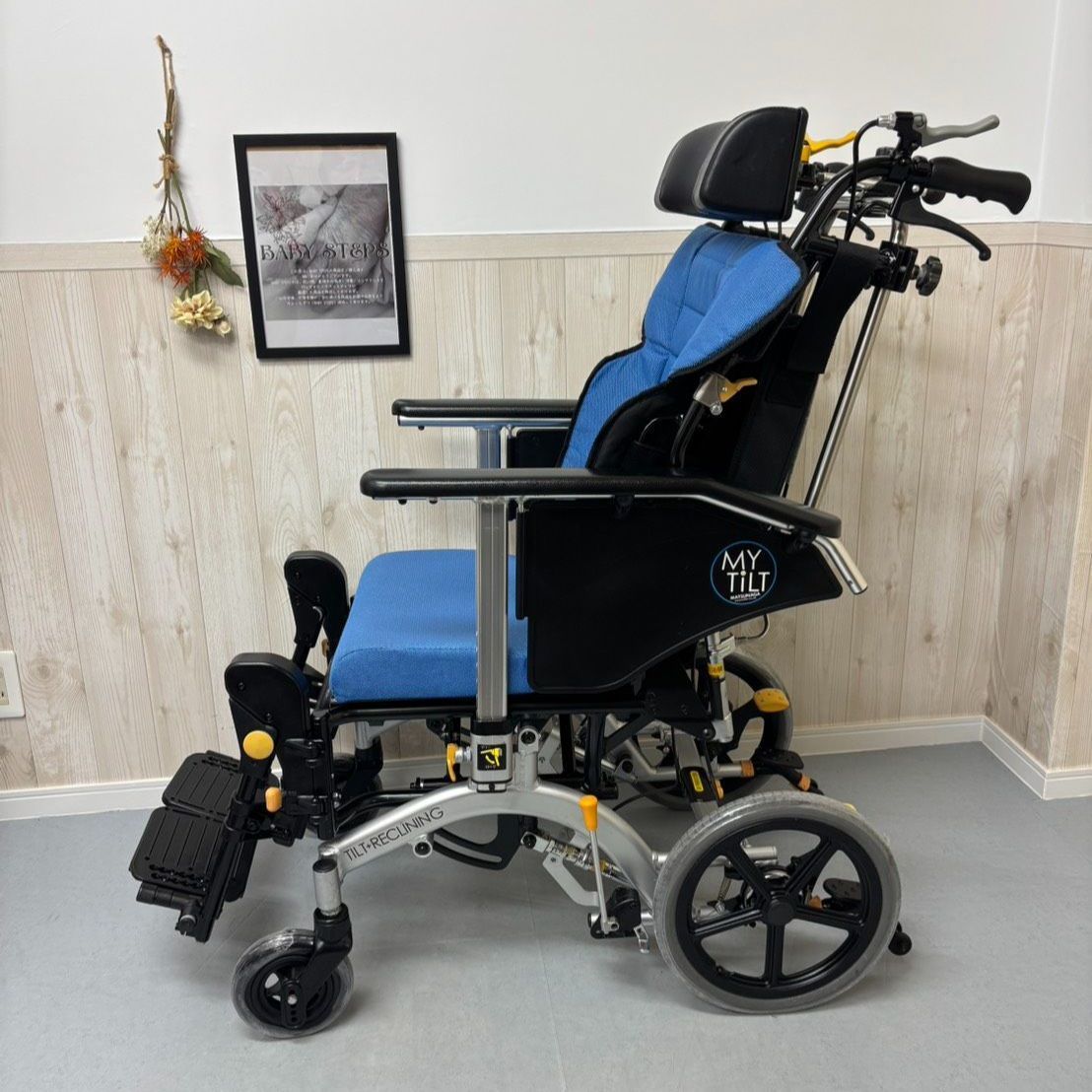 MH-CR 3 D マイチルトコンパクト 介助式 車椅子 車いす 車イス ノーパンクタイヤ MATSUNAGA スリム型 コンパクト 介護用品 リクライニング ティルト リハビリ