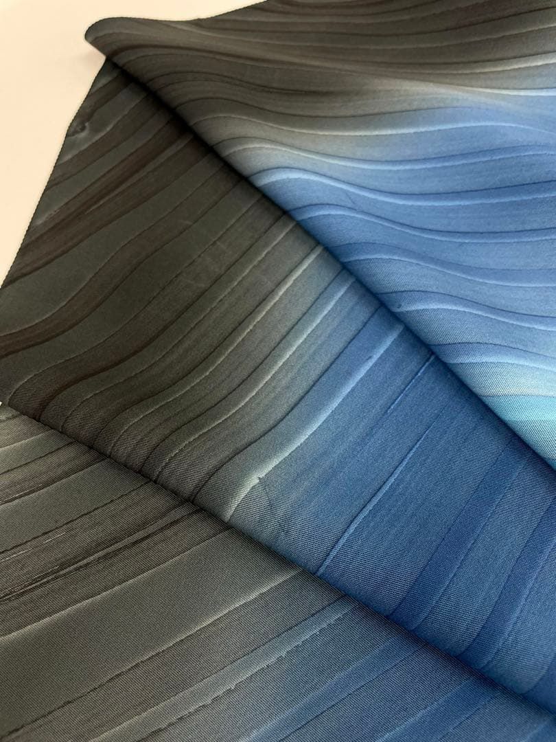 コート地 斉藤三才 染め分け 正絹 反物 コート地 斉藤三才 染め分け 正絹 反物 - メルカリ