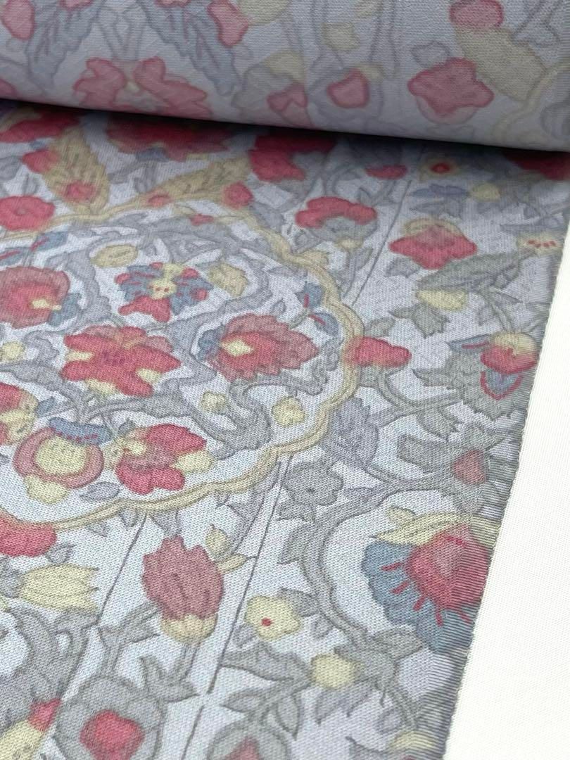 小紋 更紗 紋意匠 全体柄 正絹 反物 - メルカリ