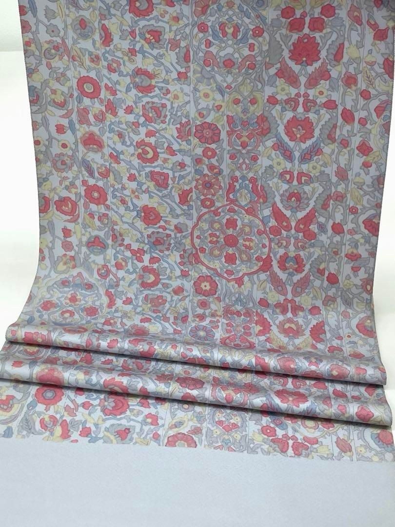 小紋 更紗 紋意匠 全体柄 正絹 反物 - メルカリ