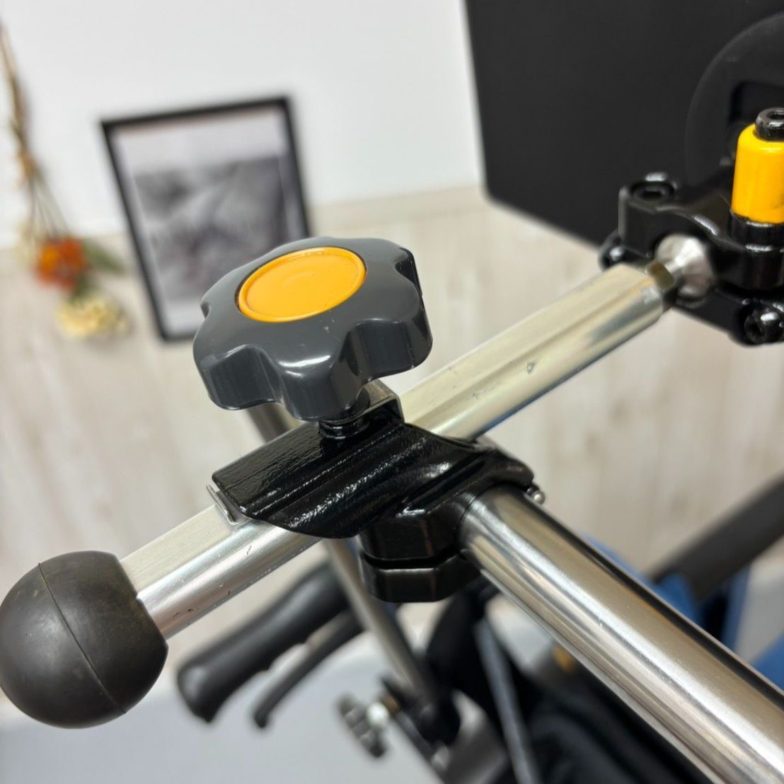 ノーパンクタイヤ