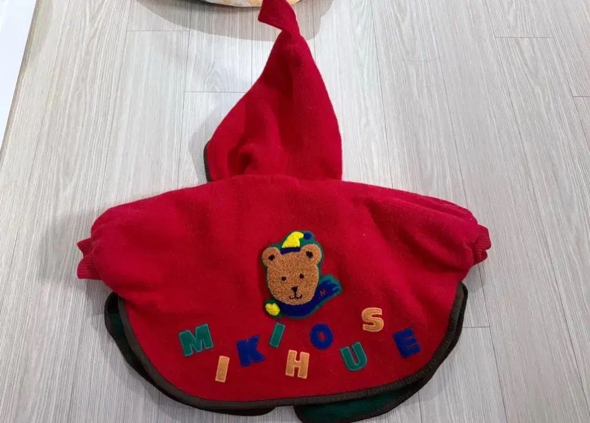 ミッキーハウス ケープ ポンチョ 85