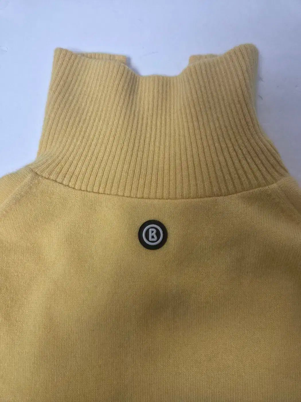 ニット 長袖Tシャツ