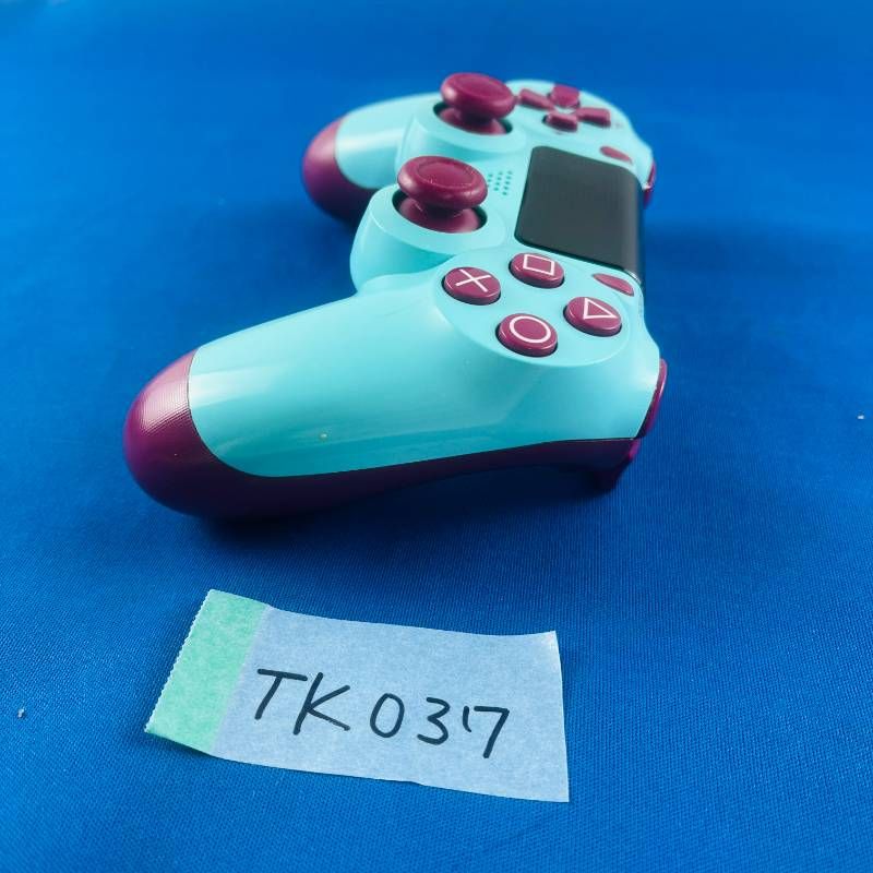 ◇TK037【限定モデル】PS4 デュアルショック4 ベリーブルー ゲオ限定