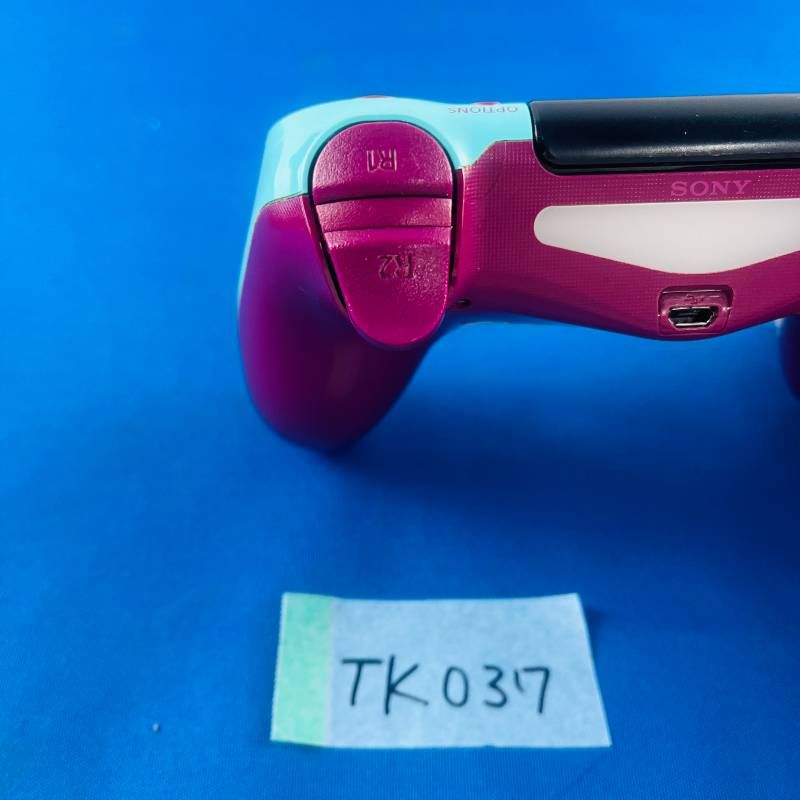 ◇TK037【限定モデル】PS4 デュアルショック4 ベリーブルー ゲオ限定