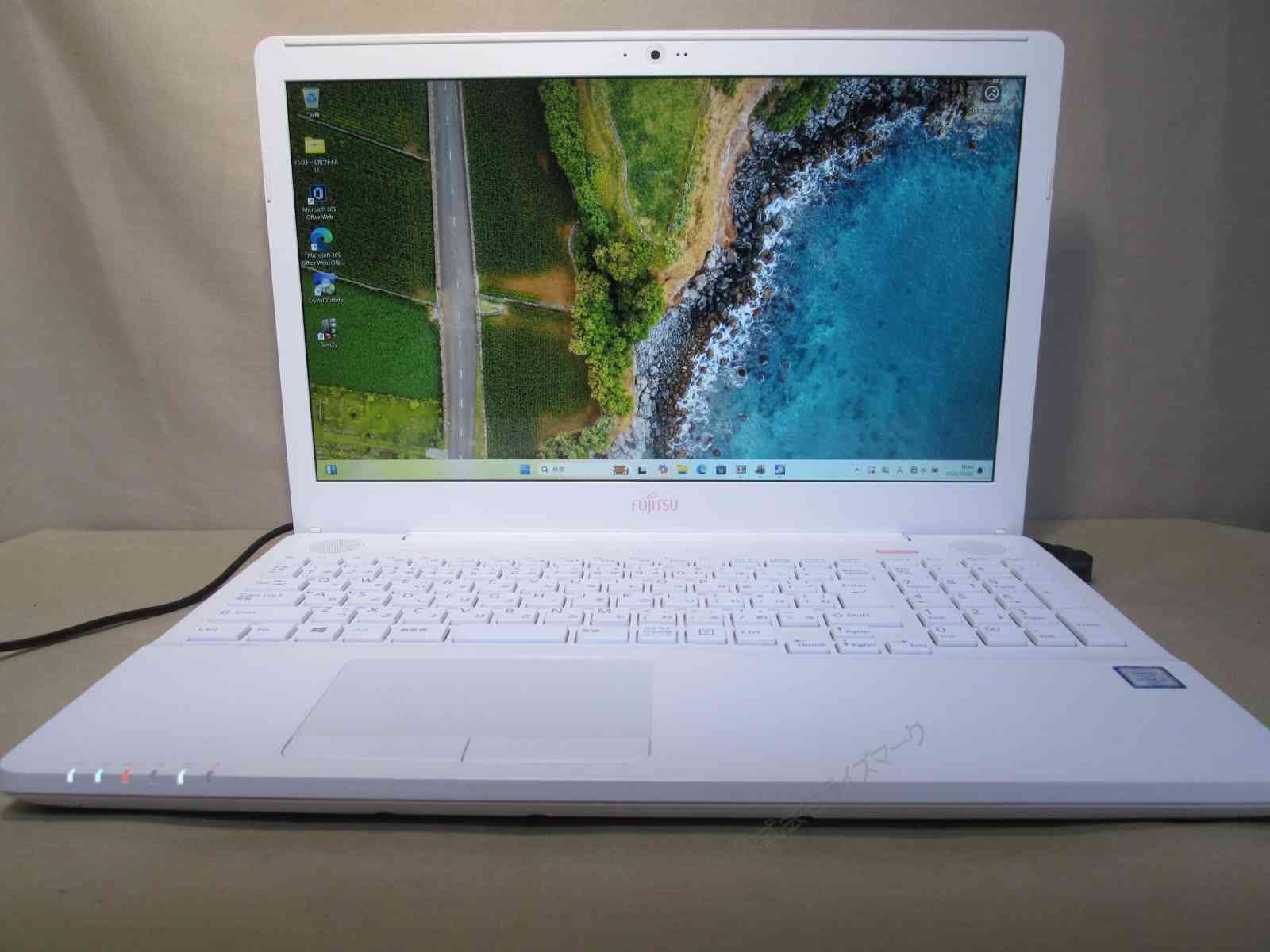富士通 Lifebook AH45/A3 Corei3-6100U ///Windows10 インストール済み 