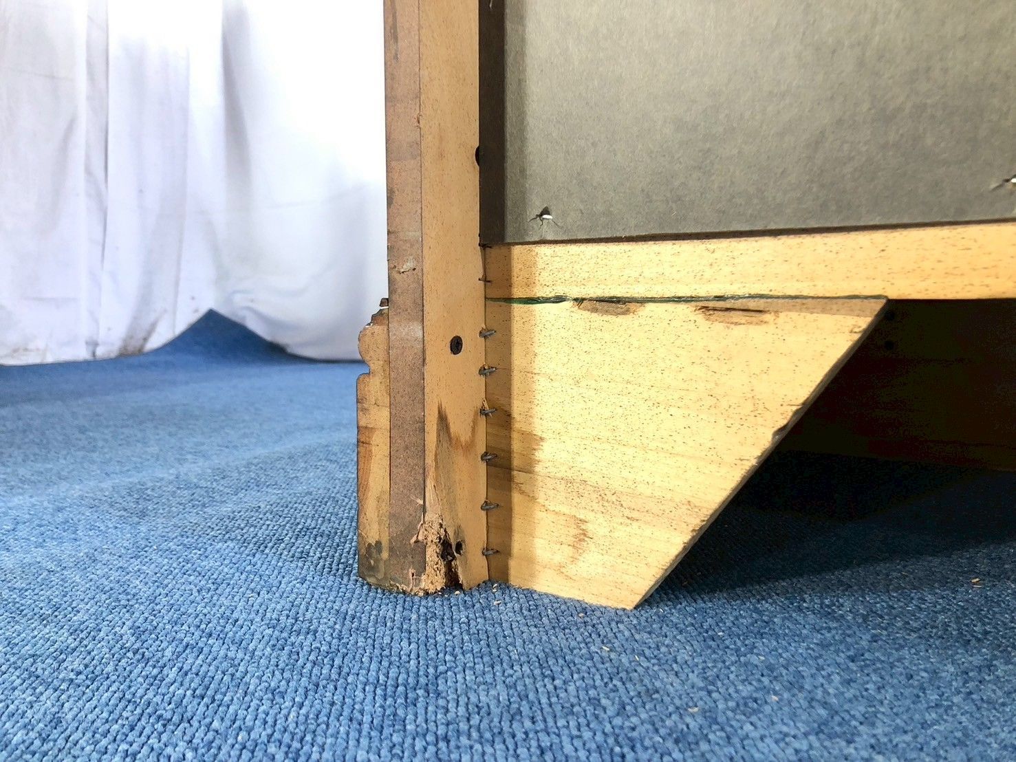 コンパクト 収納家具