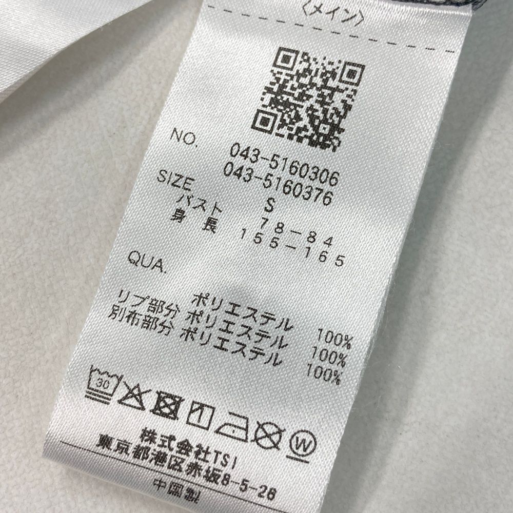 240101543596 ゴルフウェア