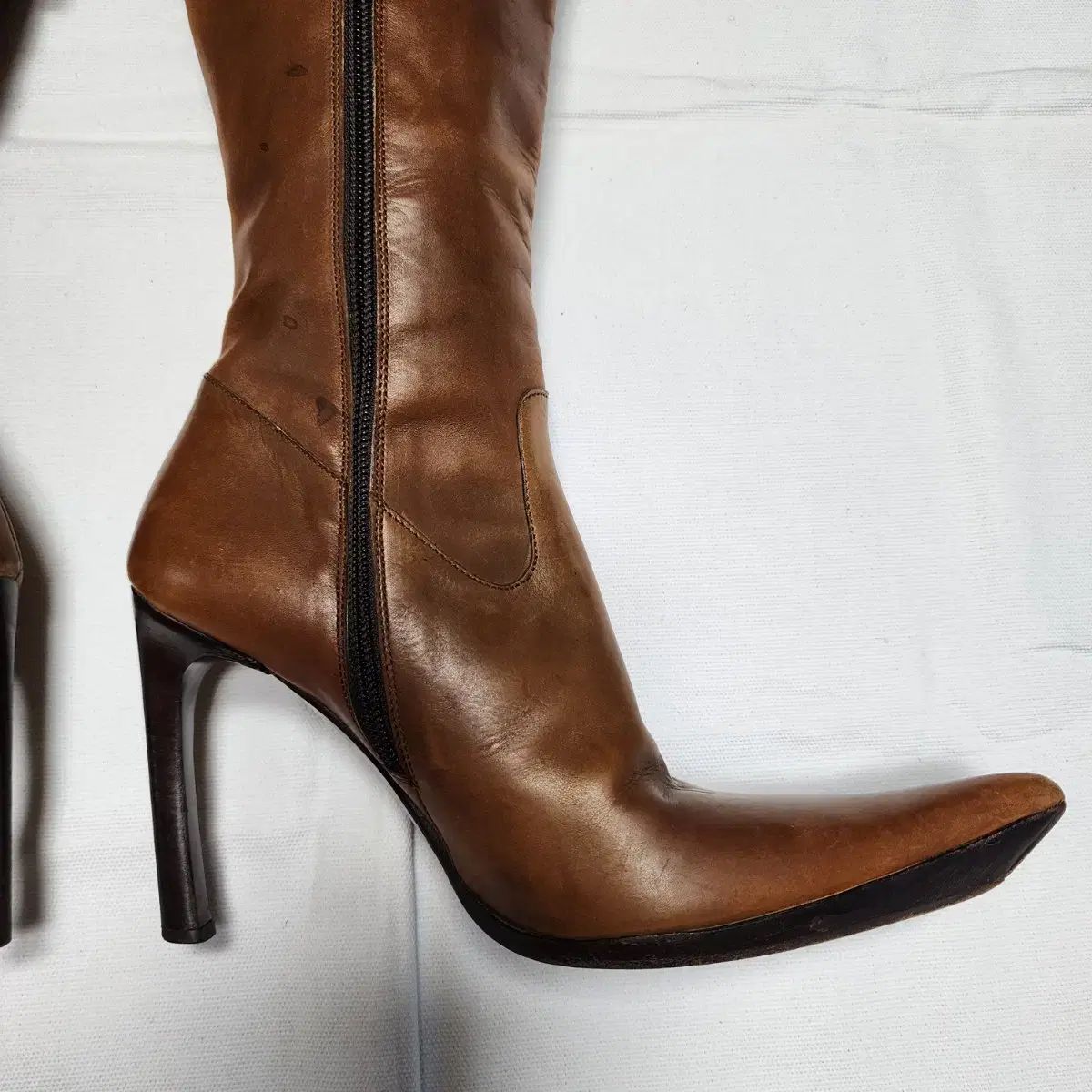 スタッズ ロングブーツ