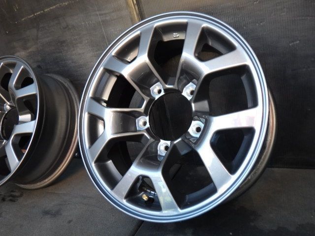 2979 B 新車外し スズキジムニーシエラー純正 ホイール 15x5.5J 5穴 PCD139.7 5 4本 BRIGHTFACE_UK