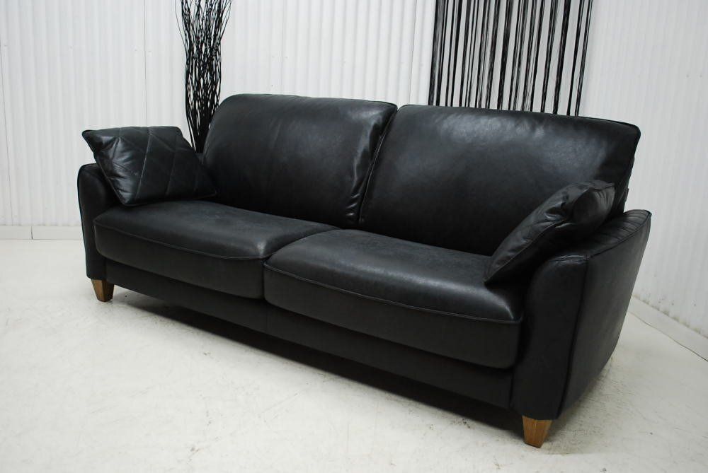 チャコールブラック 240209-コロンバス3p