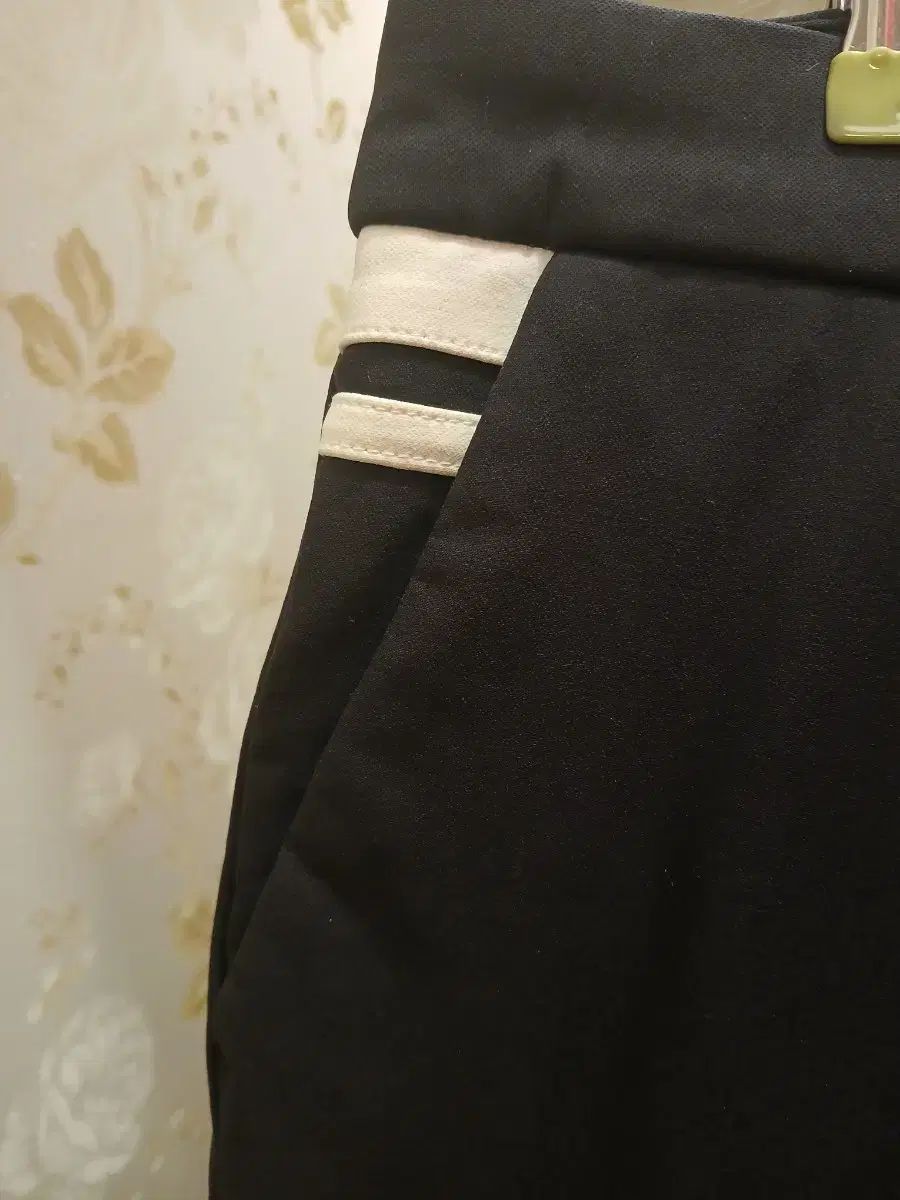 6|21 J.LINDEBERG J.リンドバーグ ブラック サイドライン ズボン 34サイズ WWW_SUPERTOOLSSHOP_NL