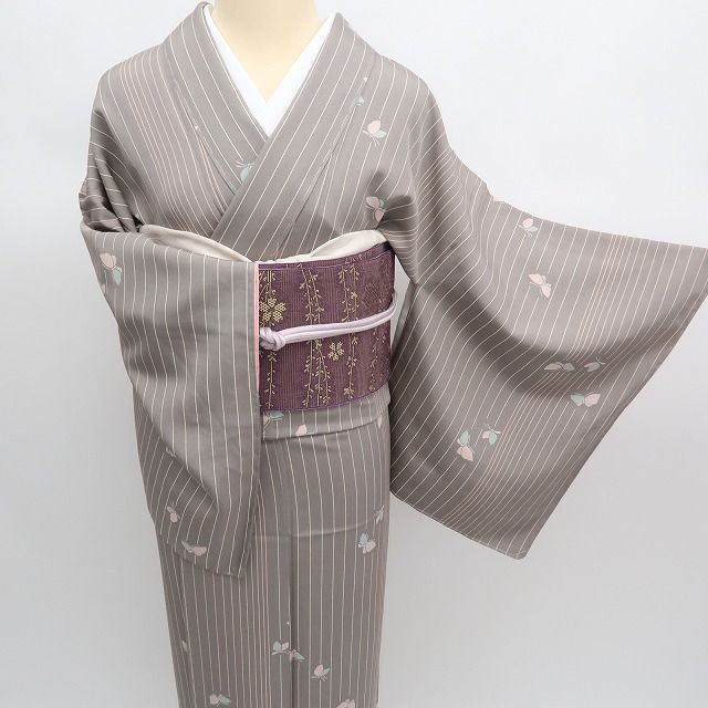 ✾まめ藤✾m2306 正絹 仕付け糸付き 縦縞 蝶 トールサイズ 手縫い仕立て 小紋