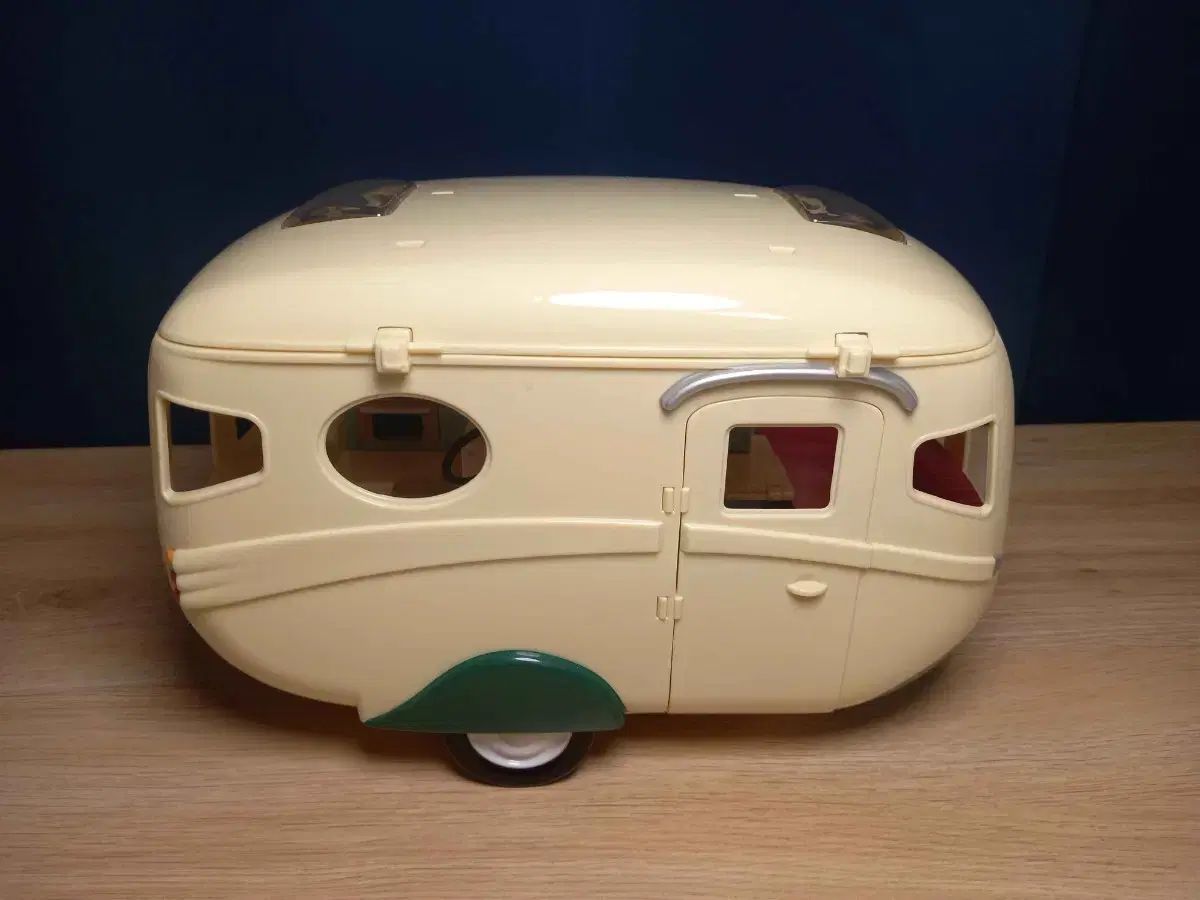 シルバニアファミリー キャンピングカー