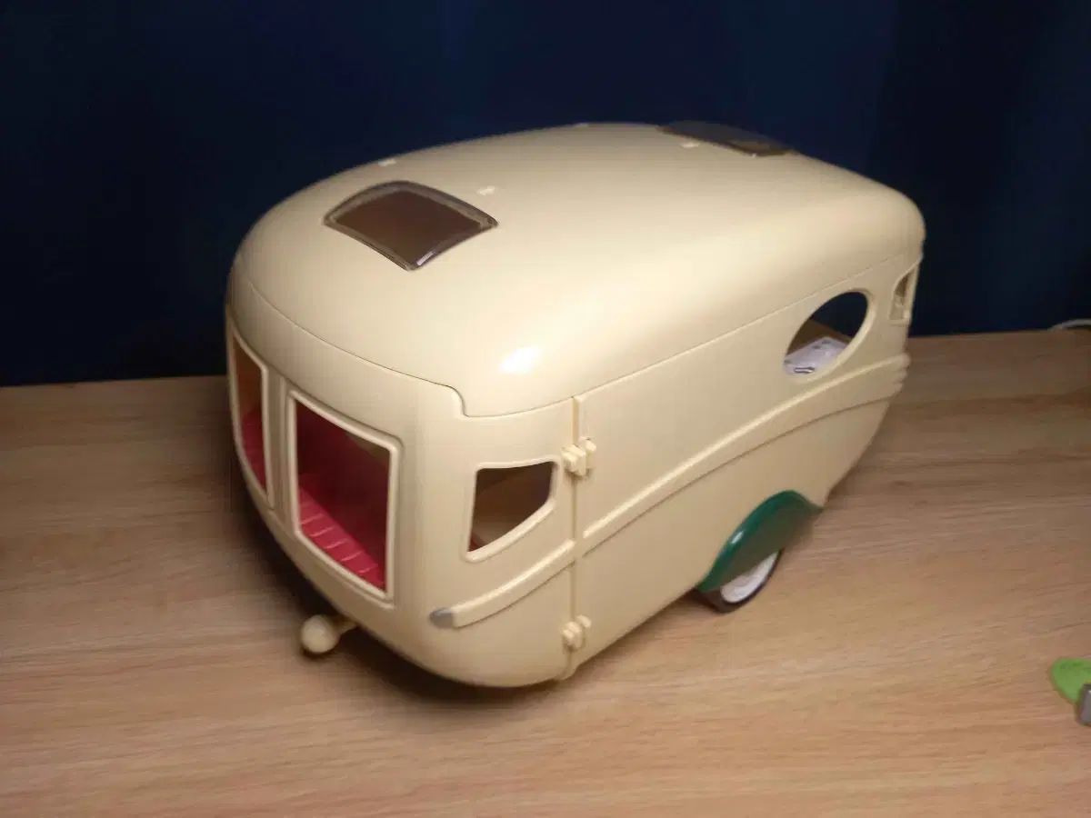 シルバニアファミリー キャンピングカー