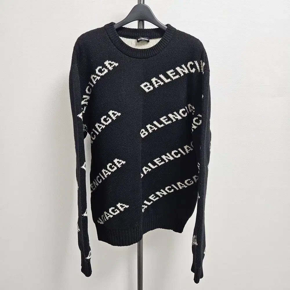 BALENCIAGA ロゴニットセーター M ブラック バレンシアガ シャツ