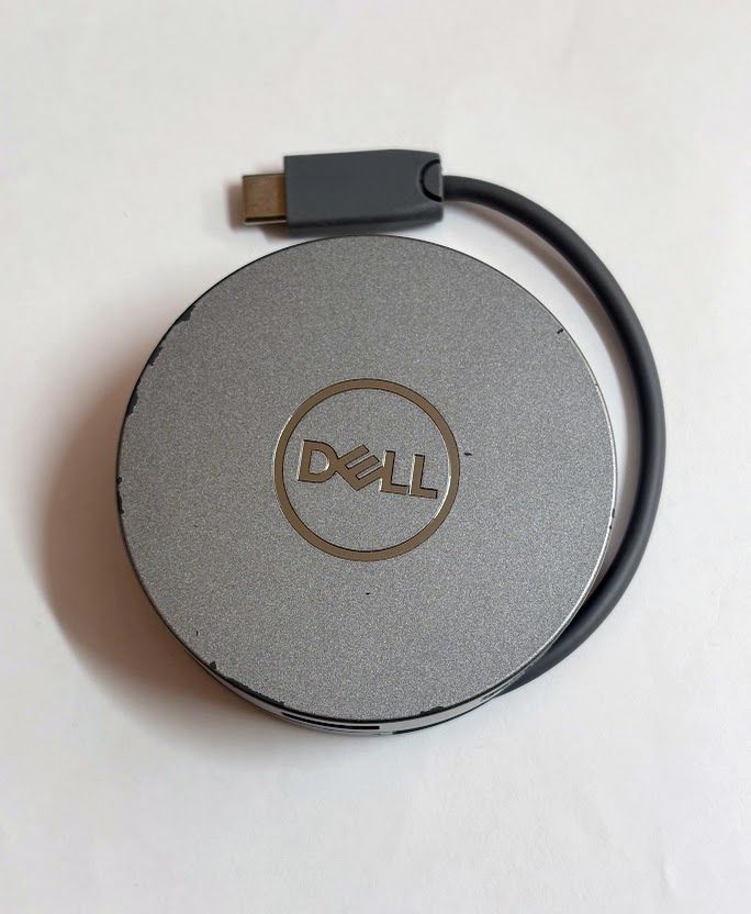 新品オリバーガル 定価83,600円 LVシャネル エルメス グッチ Dior