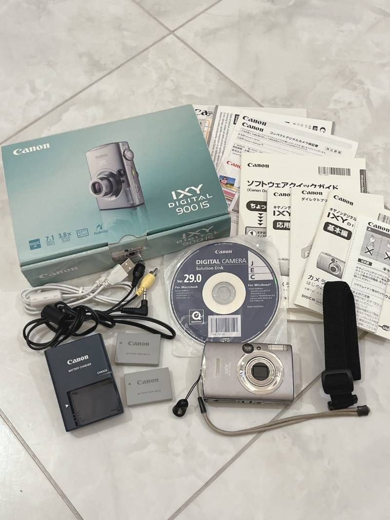 Canon IXY DIGITAL 900 IS PC1209 通電確認済み 1円~【通電のみ確認