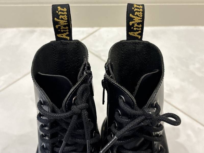 ドクターマーチン JADON