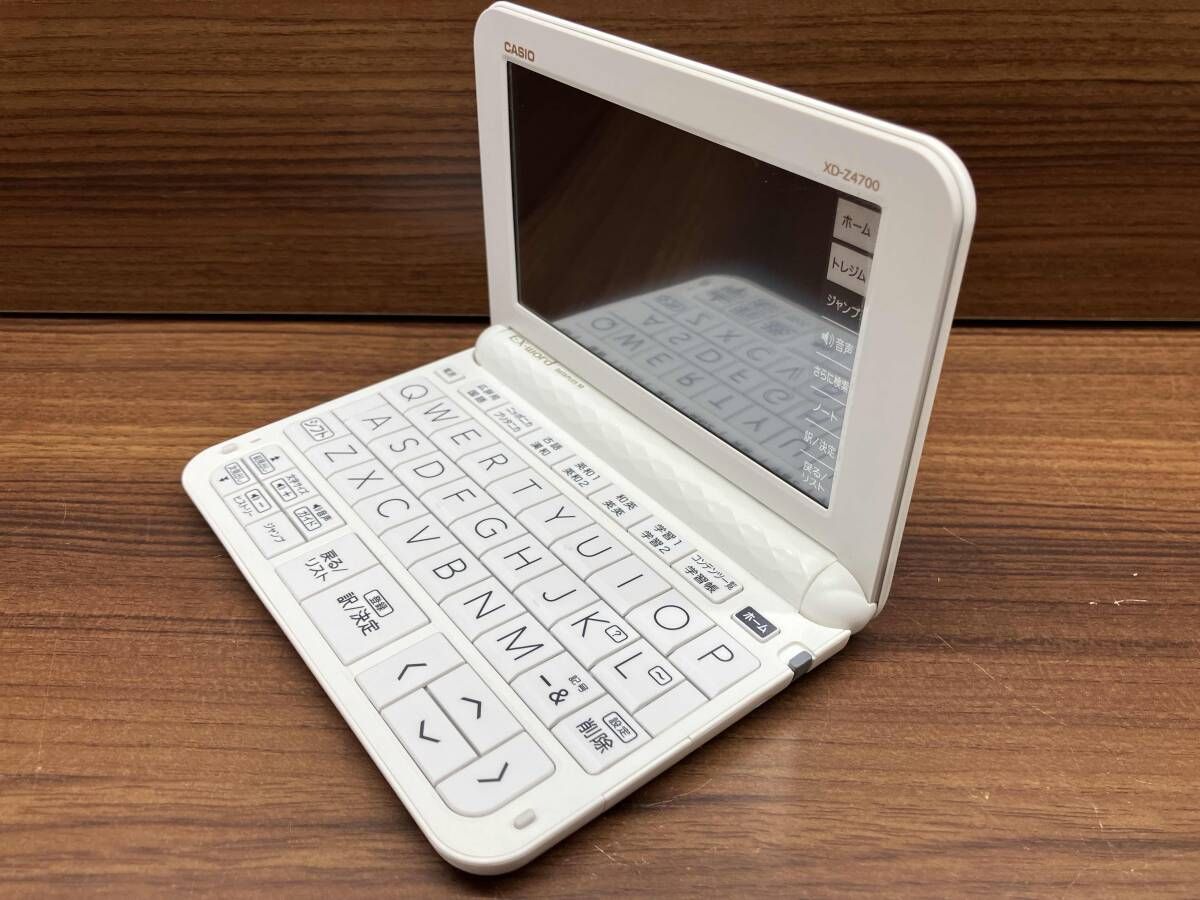 人気の白！Win11公式対応CPU/メ8G/高速SSD+HDD/カメラ/HDMI Win11人気の白！8世代CPU/メ8G/SSD/DVD/無線/HDMI/カメラ