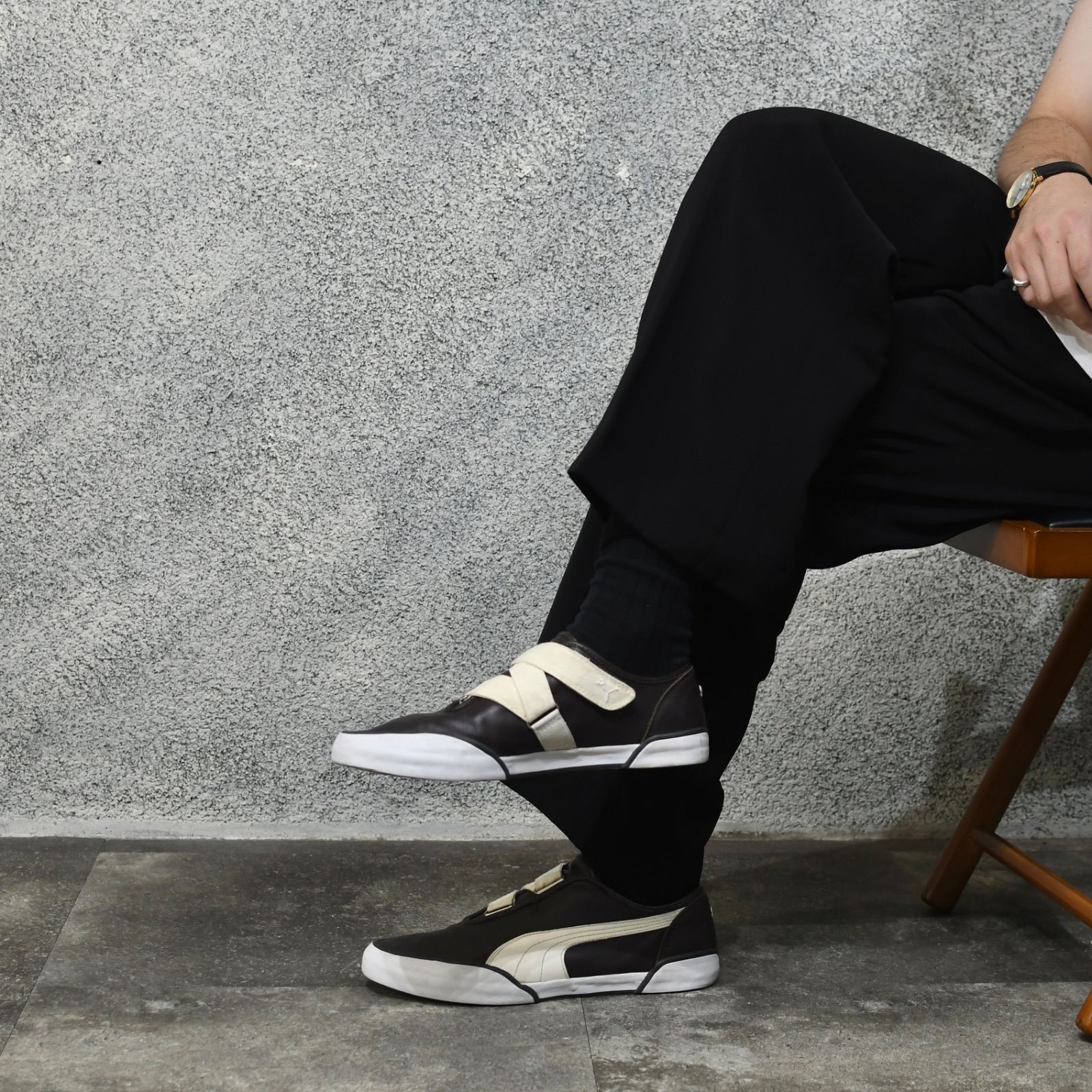 モストロL スニーカー