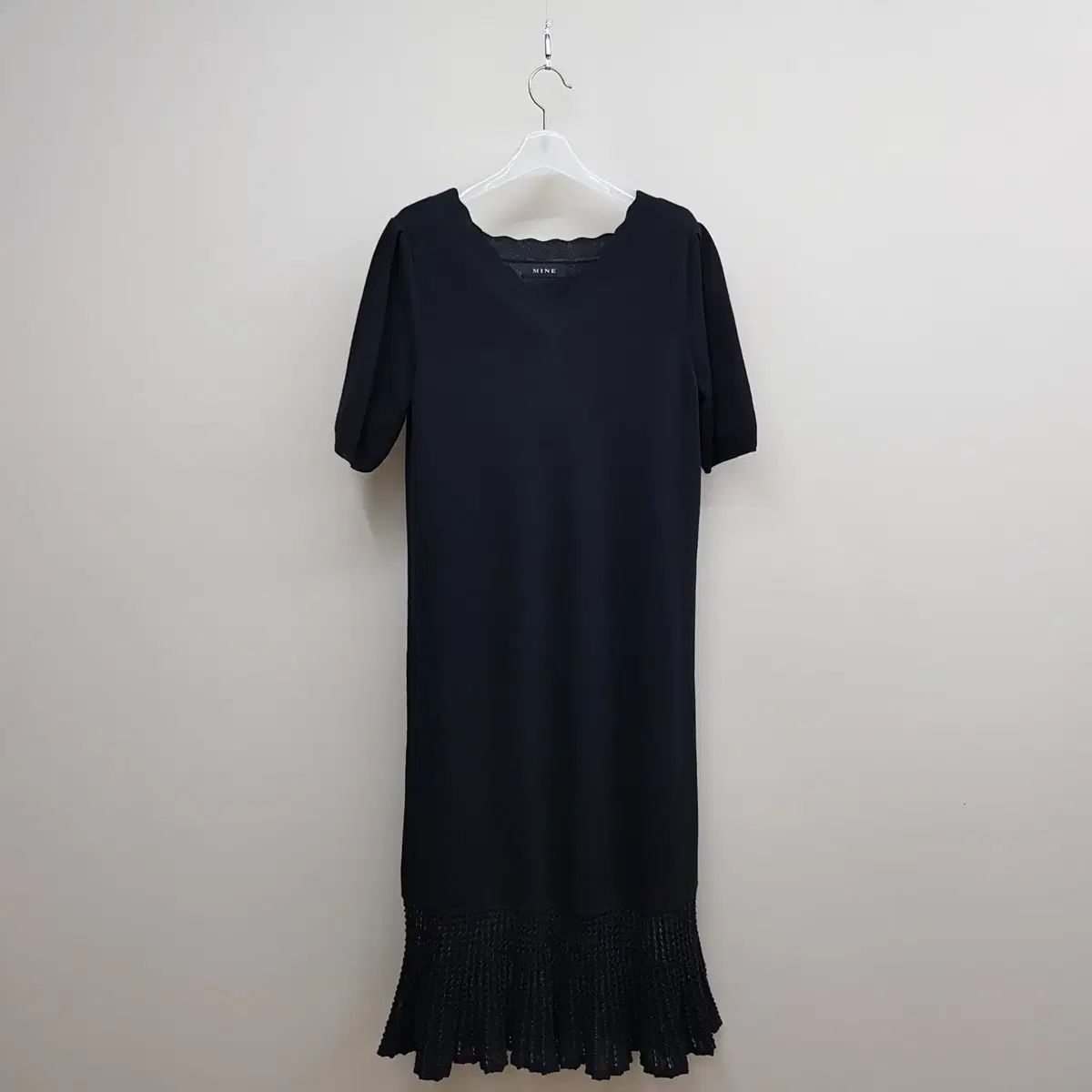 ハンサム マイン 2021 フリル 裾 デザインテープ ニット ONE PIECE F サイズ