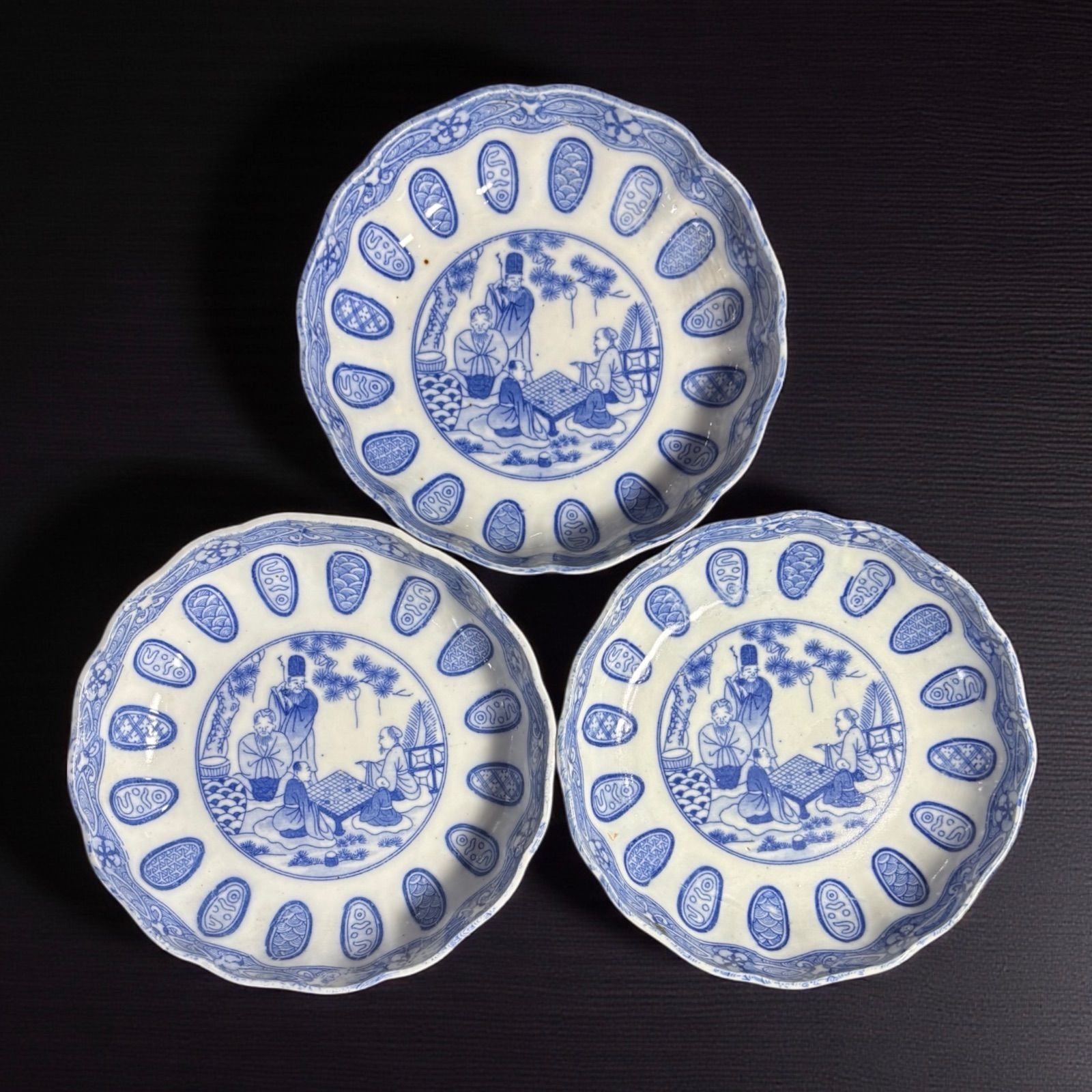 古伊万里 染付 丸皿 盛鉢 18㎝ 3枚セット 花柄 アンティーク 骨董 工芸品 古伊万里 染錦 唐華文 鉢 明治時代 【F】古伊万里 和食器 時代物 染