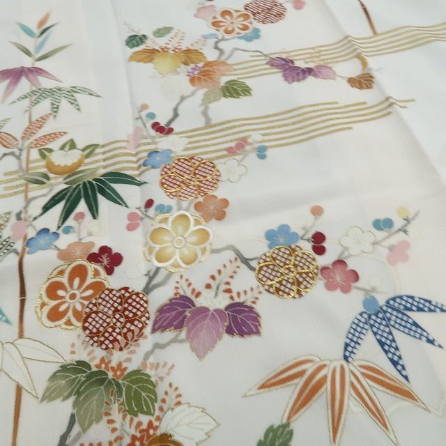 ❁tomihisa❁新品 吉澤友禅 金駒刺繍 お仕立て上がり品 着物 仕付け糸
