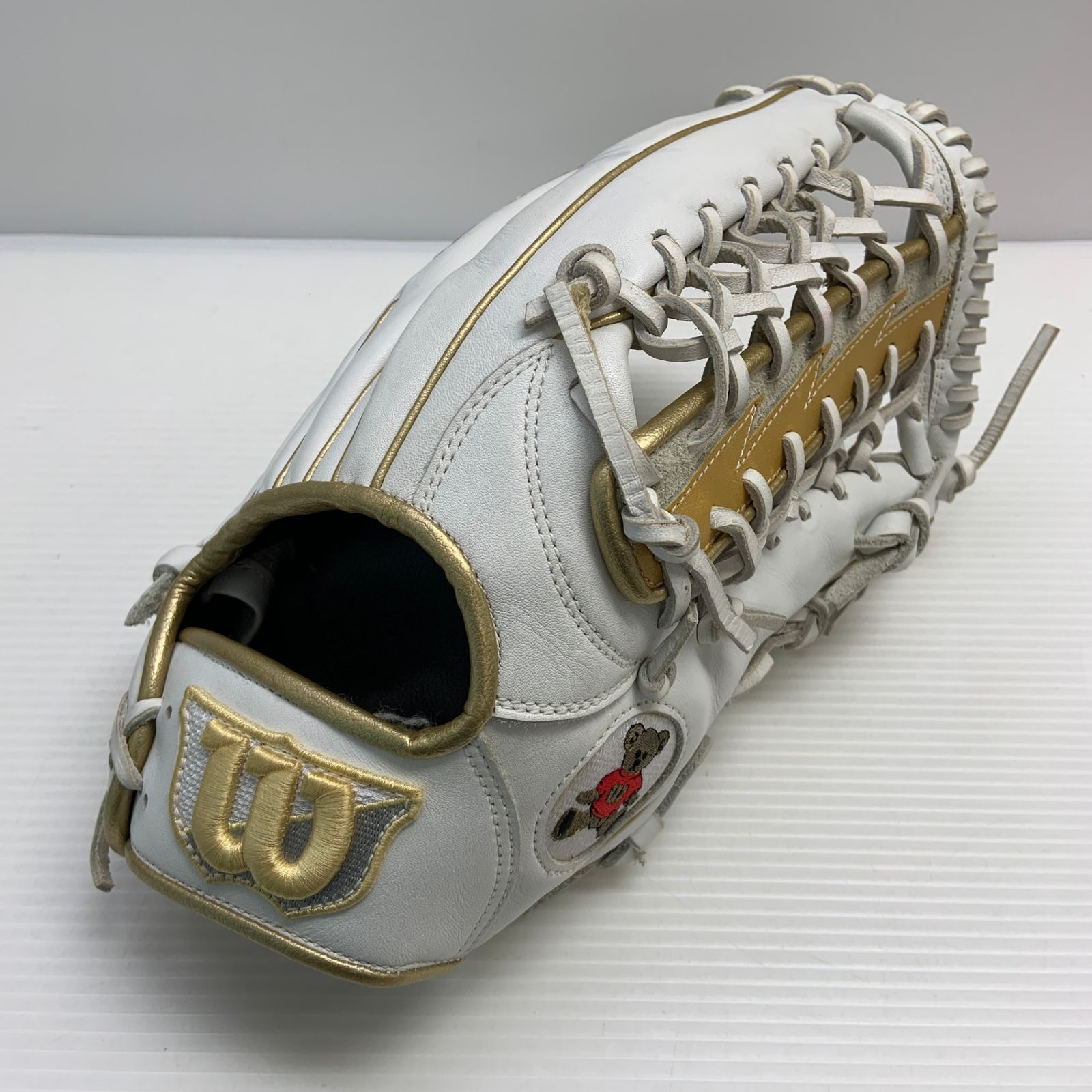 ウィルソン Wilson ウィルソンベア 軟式 大人 一般 外野手用 グローブ グラブ 右投げ RBMWW8L 品 野球 6685