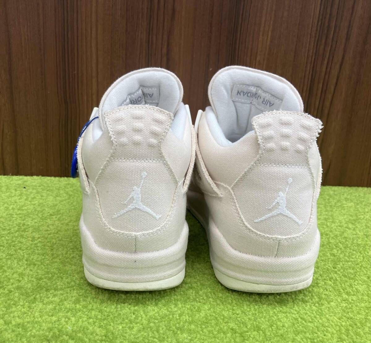  NIKE ナイキ WMNS AIR JORDAN 4 RETRO DQ 4909 100 サイズ約27 5 cm オフホワイト系 スニーカー メンズ シューズ 箱 替紐付 靴 スニーカー 靴