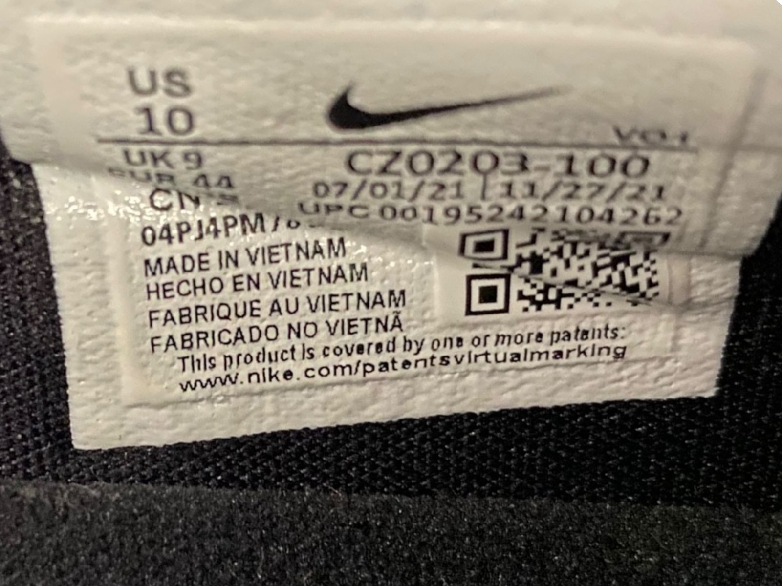 ブラック メタリック