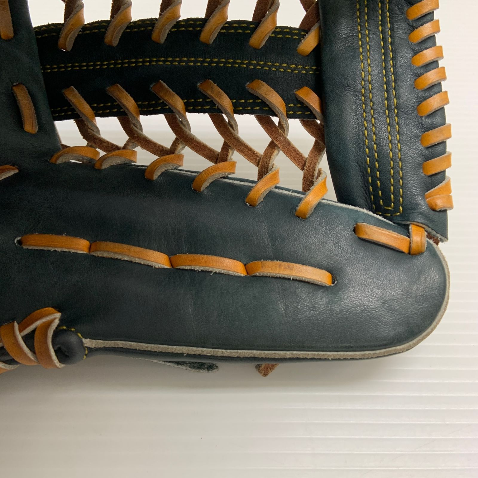 asics ゴールドステージ