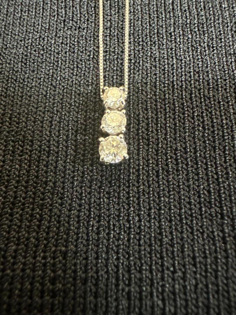 Pt900ダイヤモンド シルバー系 ネックレス 2.0g