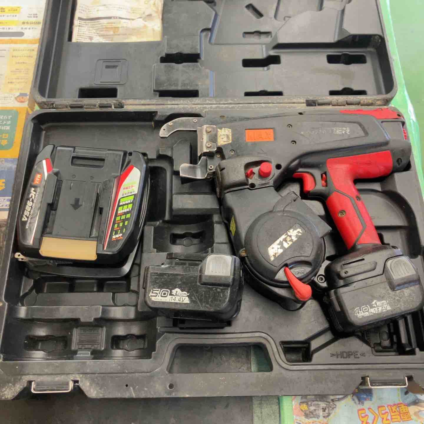 月末セール！中古】 マックス MAX 鉄筋結束機 ツインタイア RB-440T 