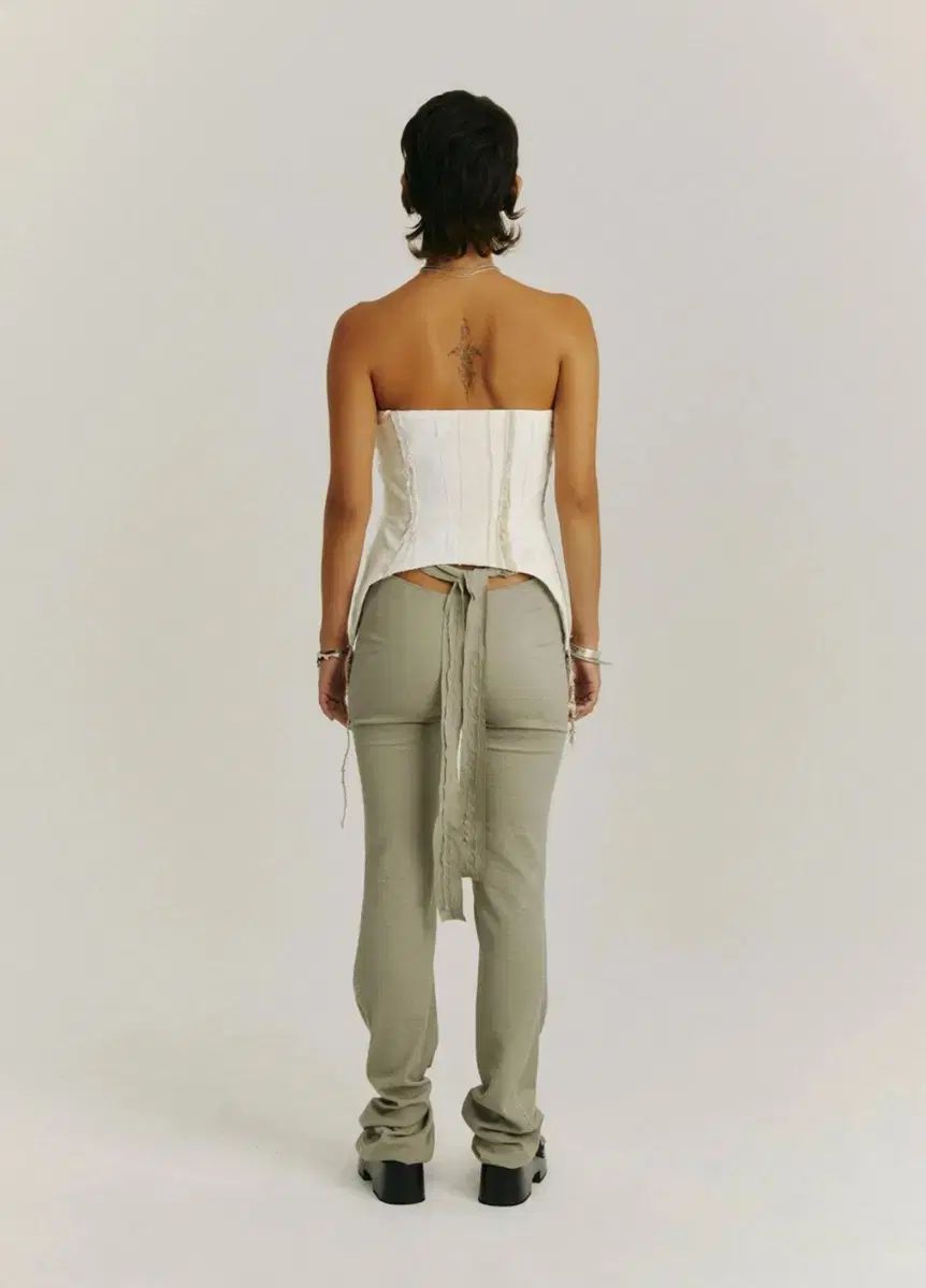 HYEIN SEO 혜인서 クロス スティッチ ズボン SIZE 1