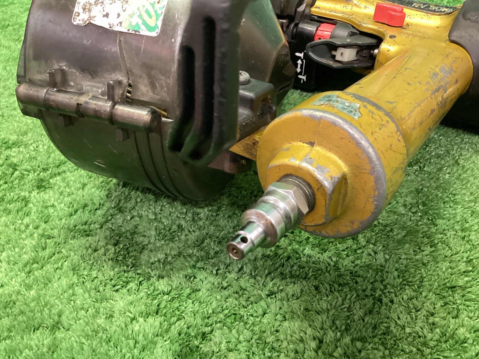 高圧ロール釘打ち機