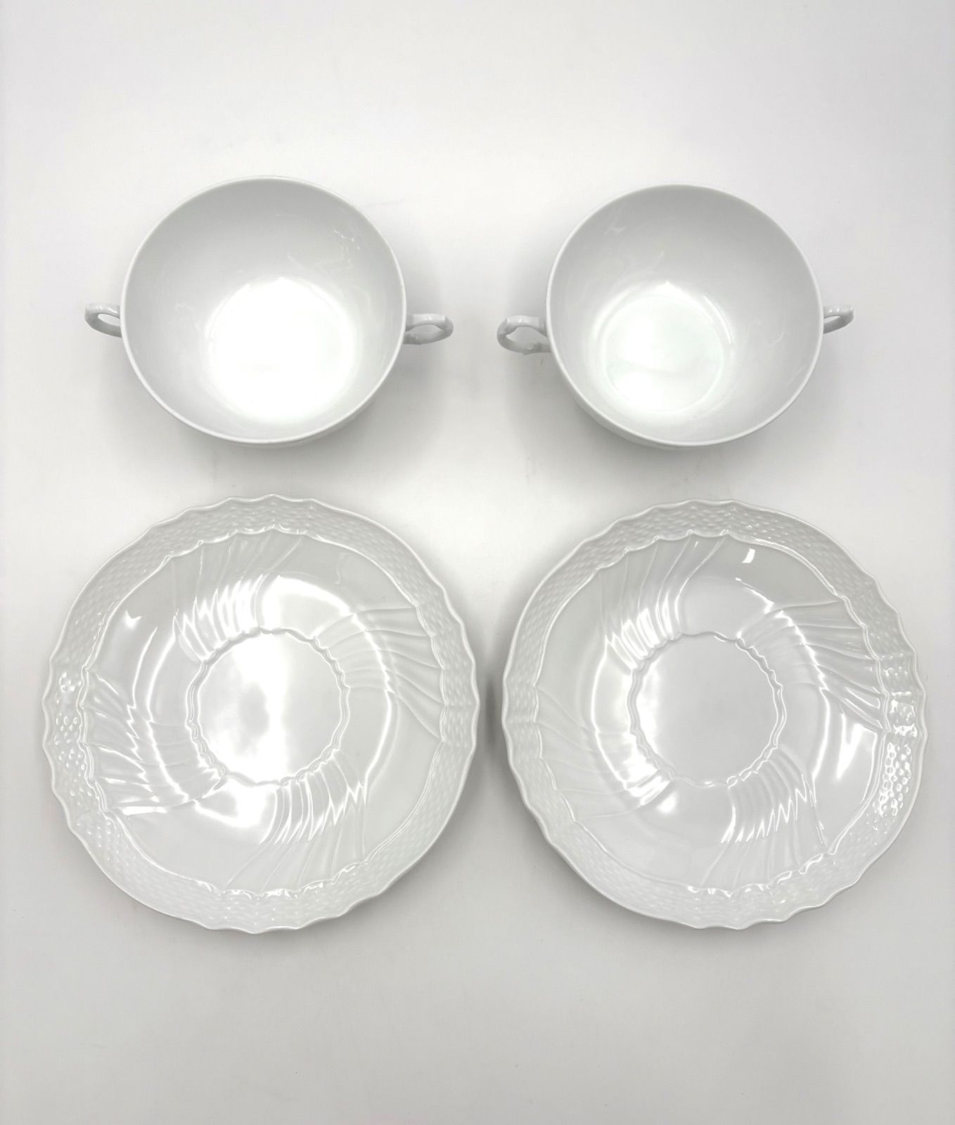 ベッキオホワイト