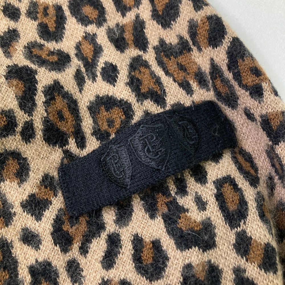 240101543899 ゴルフウェア