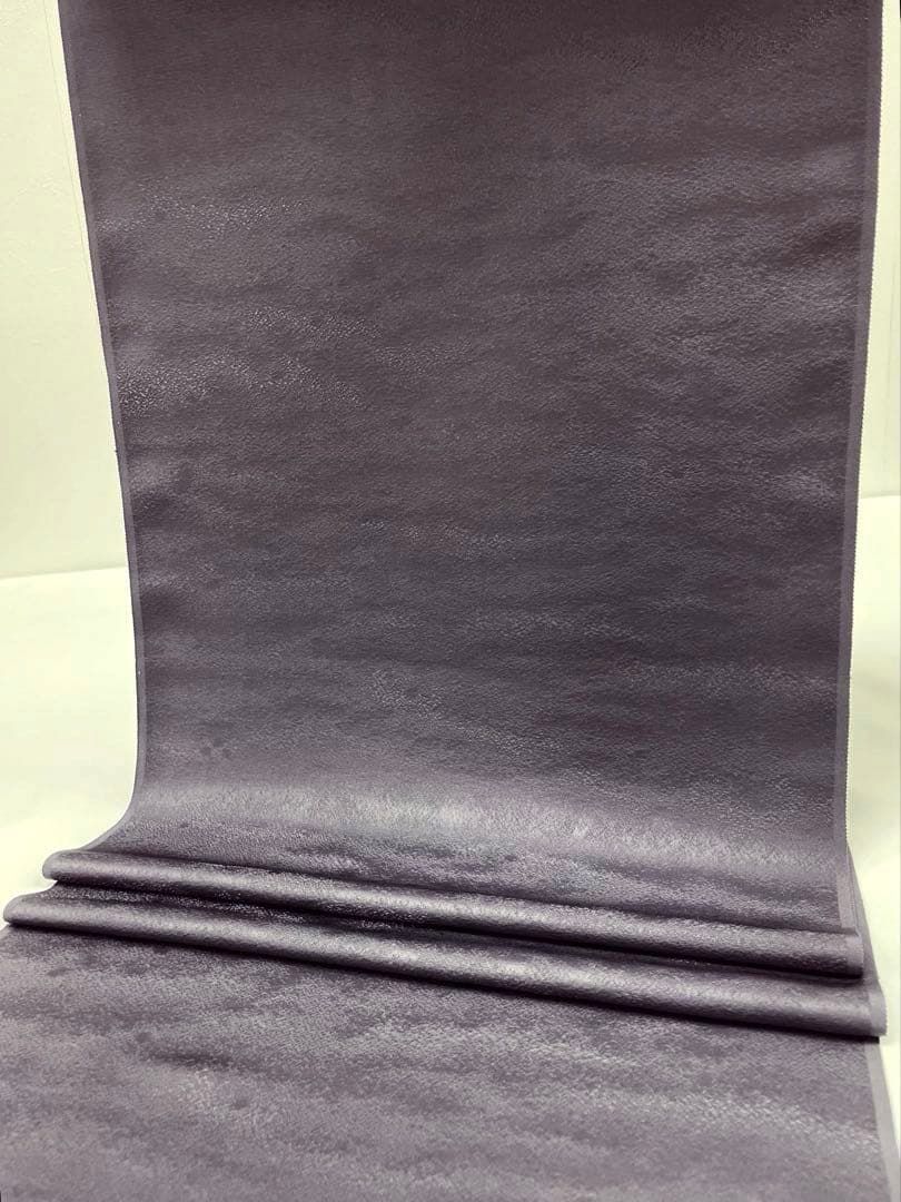 色無地 紋意匠 八掛付 源氏鼠色 正絹 反物 - メルカリ