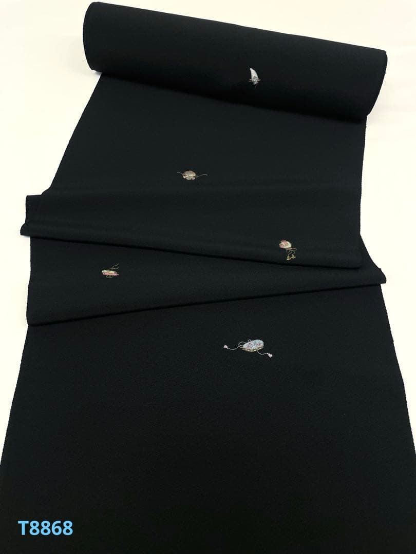 小紋 七宝繋ぎ 黒地 正絹 反物 小紋 七宝繋ぎ 黒地 正絹 反物 小紋 七宝繋ぎ 黒地 正絹 反物