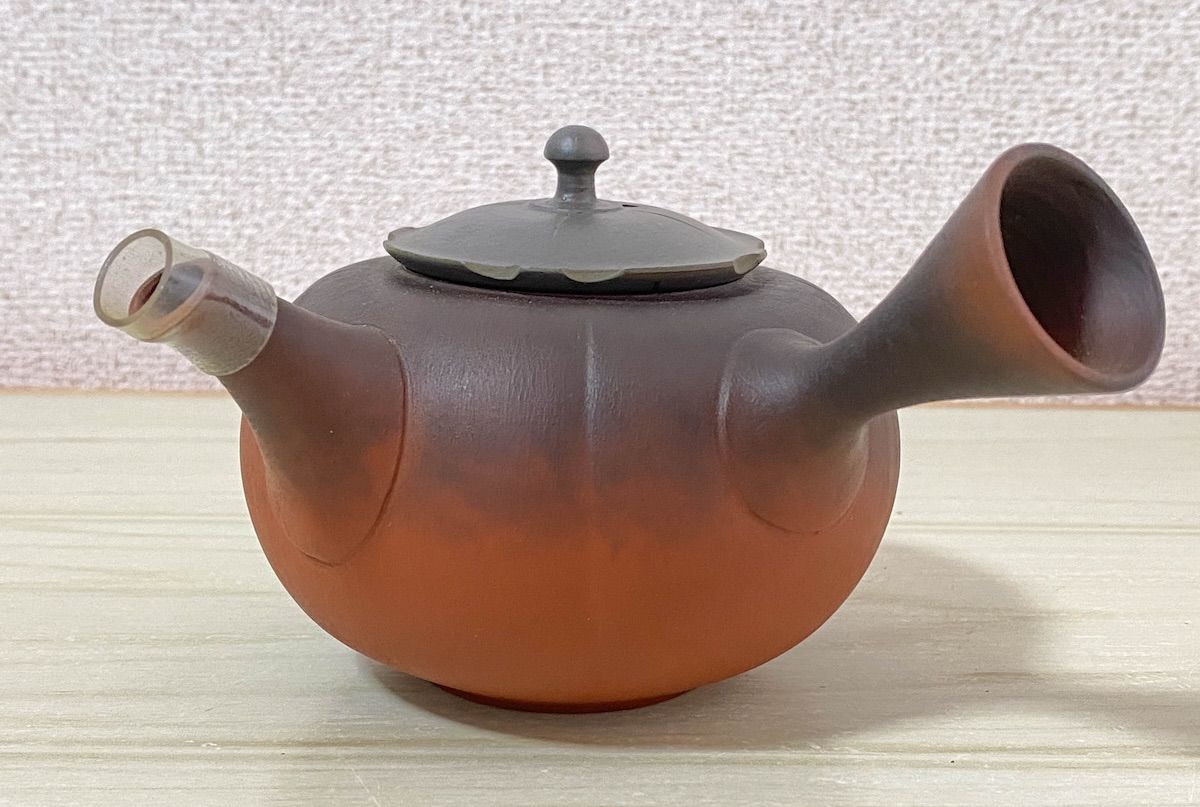 TK158 常滑焼 陶房青峰 作 急須 茶注 かぼちゃ 南瓜 胴径約10.5cm 高さ約8cm 共布 共箱 陶磁器 煎茶道具 和食器 伝統工芸