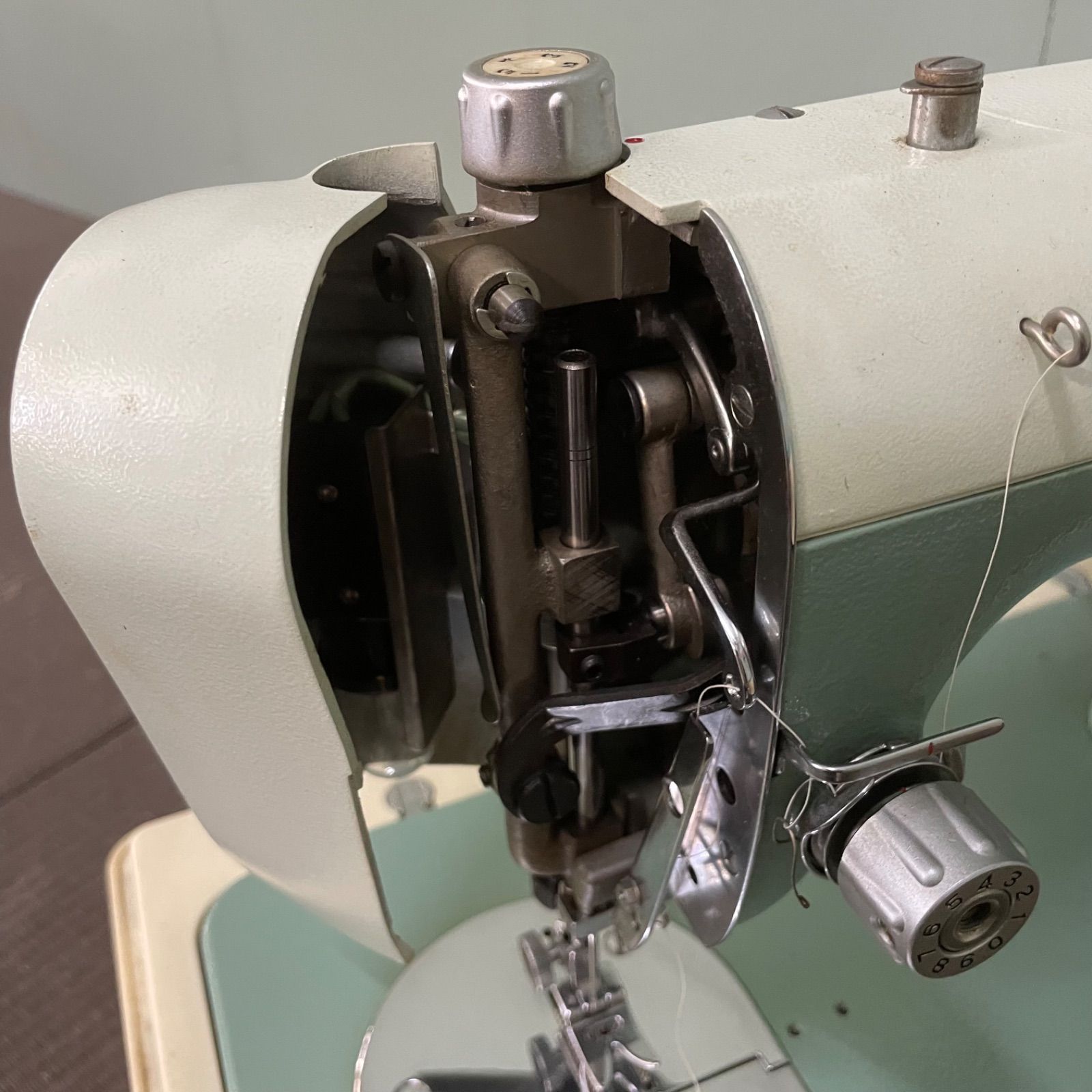 人気ブランドも送料無料！ ♭ 動作 済み JANOME ジャノメ ミシン 670 レトロミシン 昭和レトロ