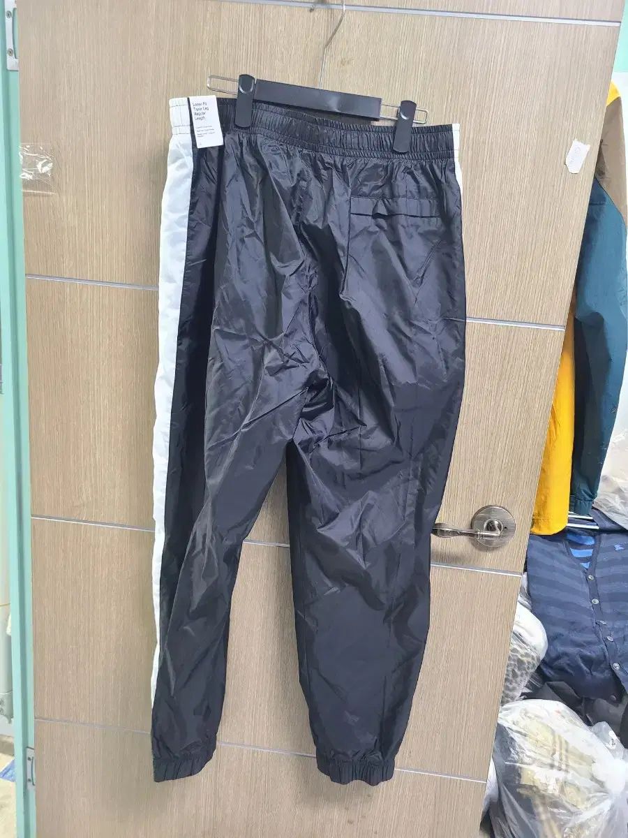 トレーナー ズボン