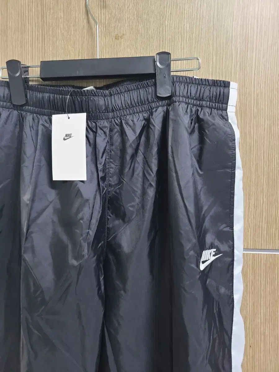 NIKE ウーブンパンツ トレーナー ズボン XL