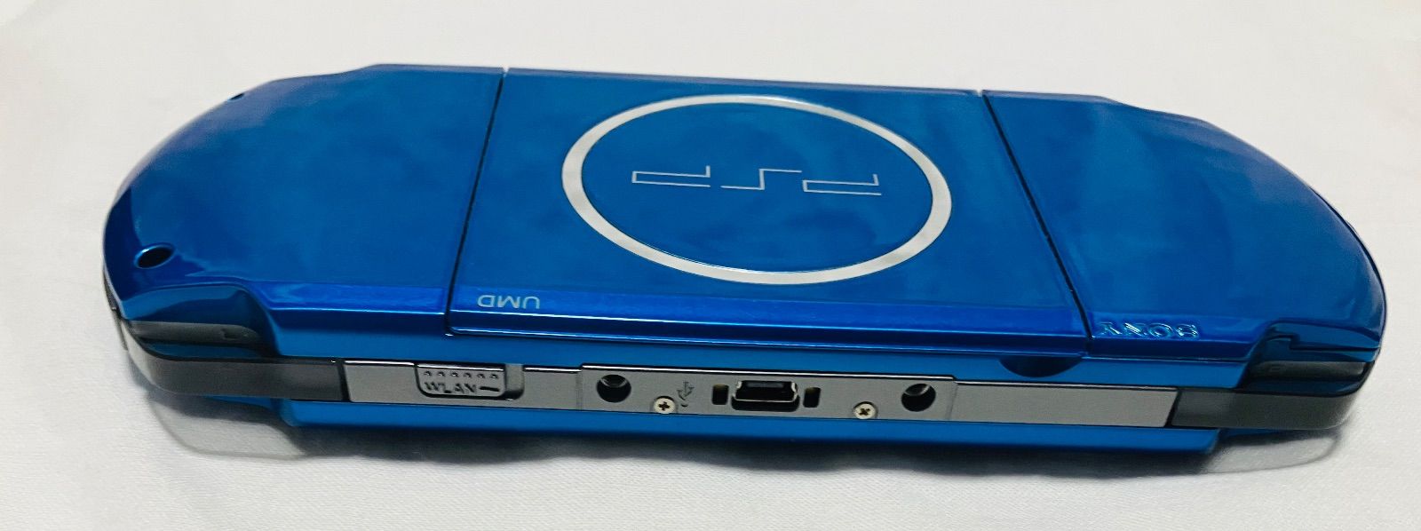 バイブラントブルー