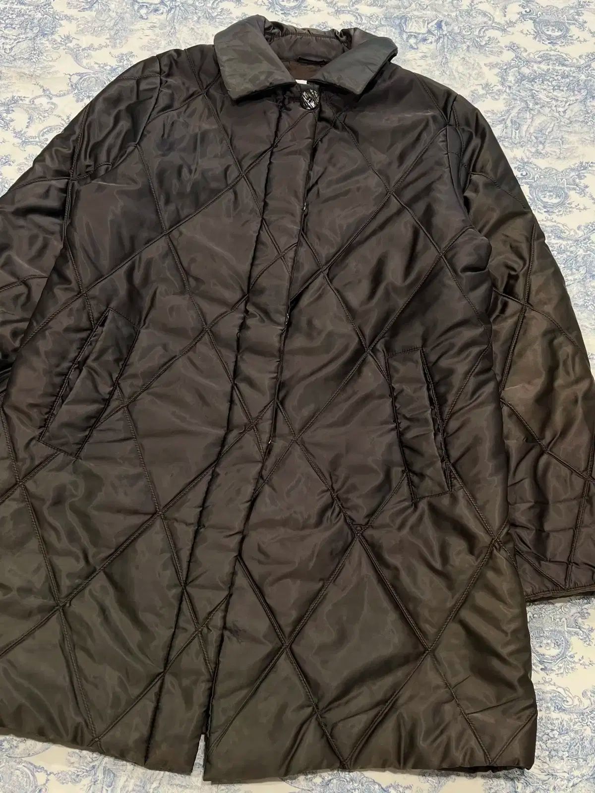 マリアーニ キルティング アウター